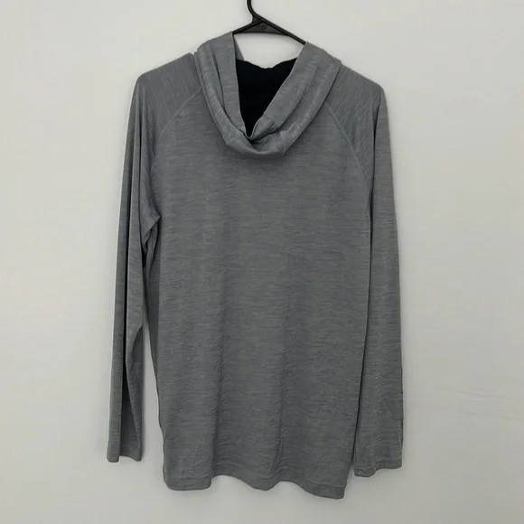 Under Armour Lightweight Hooded Sweatshirt - Picture 2 of 5